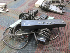lot 367 image: CCI SURGE PROTECTORSPOWER TAP