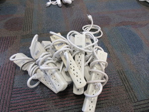 lot 374 image: CURTIS SP700 SURGE PROTECTORS WITH 6 OUTLETS