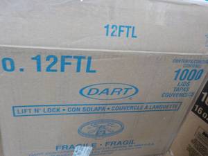 lot 25 image: Dart 1000 Lift N Lock Lids...