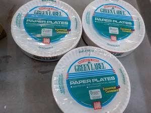 lot 63 image: 3 Green Label 8 Paper Plates- 300 ...
