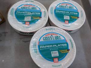 lot 64 image: 3 Green Label 8 Paper Plates- 300 ...