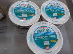 lot 65 image: 3 Green Label 8 Paper Plates- 300 ...