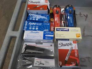 lot 72 image: Office Products...