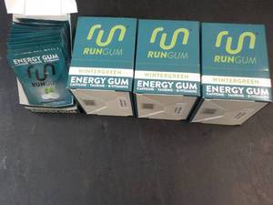 lot 180 image: 4 - 12 Packs Rungum Wintergreen Ene...