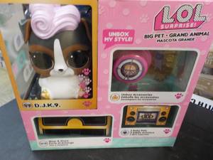 lot 211 image: L.O.L Surprise DJK9...