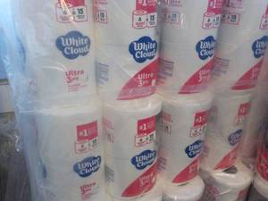 lot 259 image: 48 Rolls White Cloud 3 Ply Toilet P...