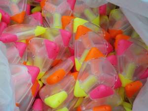 lot 276 image: Case of 300 Triangular Highlighters...