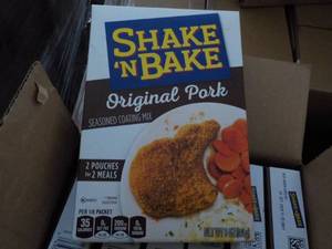 lot 312 image: 12 pkgs Shake N Bake Original Pork...