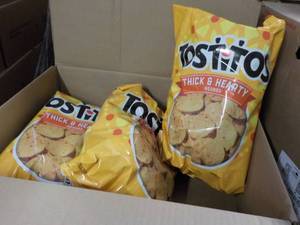 lot 324 image: 3 - 32 oz Bags Tostitos Rounds bes...