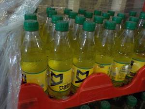 lot 334 image: 24 pack Mello Yello...