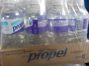 lot 339 image: 12 Pack Propel Grape...