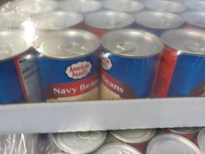 lot 390 image: 24 Pack American Beauty Navy Beans...