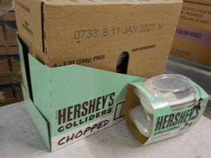 lot 433 image: 12 7 oz. Hersheys Colliders Choppe...