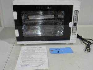 lot 71 image: UV Sterilizer Cabinet - #RTD-208A