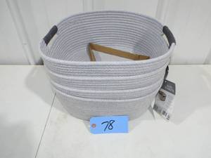 lot 78 image: 4 Piece Lot Members Mark Grey Rope Baskets