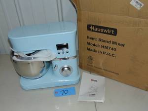 lot 70 image: HAUSWIRT Stand Mixer,1000W 8P Speed Tilt-Head Kitchen Mixers with LCD Display Timer,Planetary Mixing Food Mixer with Stainless Steel Bowl,Dough Hook, Beater & Wire Whip