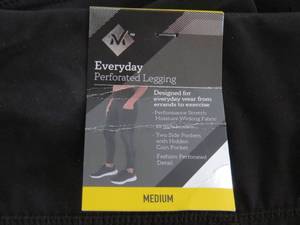 lot 99 image: 10 Piece Lot Members Mark Perforated Leggings - Medium - 10 Black