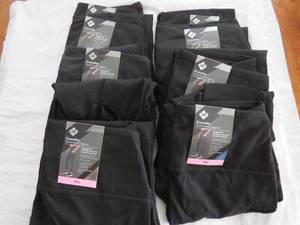 lot 98 image: 10 Piece Lot Members Mark Perforated Leggings - Small - 10 Black