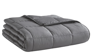 lot 11 image: Linenspa 15 Pound Weighted Blanket 60 x 80
