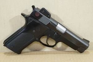 lot 25 image: Smith & Wesson Model 459 9mm Semi-Automatic Pistol