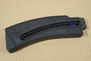 lot 33 image: Smith & Wesson .22 LR AR Format Rifle 10 Round Magazine