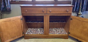 lot 43 image: Wonderful Wooden Vintage Cabinet with Drawer