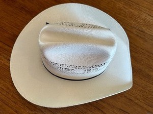 lot 93 image: Justin Western Headwear Hat