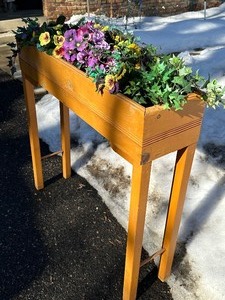 lot 99A image: Nice Wooden Floral Planter