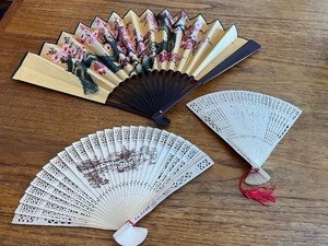lot 89 image: Fun Japanese Fans