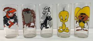 lot 54 image: Group Of Vintage Misc. 1973 Pepsi Collectors Series Warner Brothers Classes Including Tasmanian Devil, Tweety And More