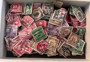 lot 130 image: Group Of Misc. Vintage Stamps Including 1 Cent Jefferson And More