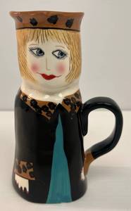 lot 143 image: Bella Casa By Susan Paly By Ganz Mary Mocha Medium Ceramic Flower Handled Vase