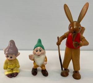 lot 214 image: Vintage Disney Ceramic Bashful & Dopey Dwarfs 3 14  & Wooden Rabbit 6 Made In German Democratic Republic