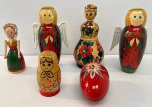lot 221 image: Group Of Misc. Wooden Nesting Dolls And More
