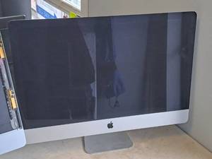 lot 958 image: Apple iMac A1419 (EMC2639) 29 Desktop Computer