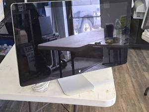 lot 965 image: Apple iMac A1316 (EMC2354) 27 Desktop Computer