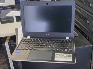 lot 974 image: Acer Aspire One 11 11-12 A01-132 Series Laptop Computer