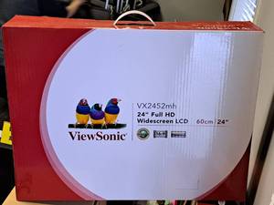 lot 1003 image: ViewSonic Full HD Widescreen LCD 24 PC Monitor (New in Box)