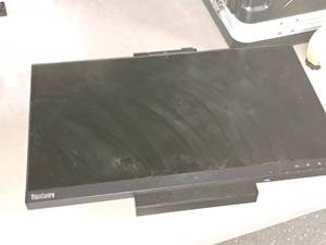 lot 1026 image: Lenovo ThinkCentre TIO22Gen3 21-12 LED Backlight LCD PC Monitor