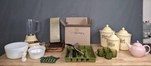 lot 260 image: Vintage Kitchen Items Hall Pink Bow Teapot, Pfaltzgraf Village Canisters,Blender and More M
