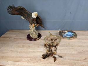 lot 79 image: American Spirit Eagle Figurine, Dream Catcher and Hamilton Collection - Winter Solstice Plate  T