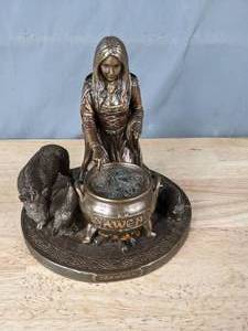 lot 81 image: Ceridwen - Celtic Goddess of Knowledge with Cauldron Statue T