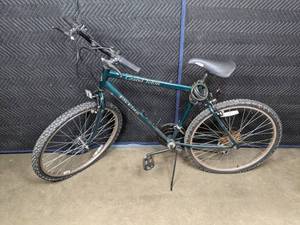 lot 310 image: FS Elite Grand Teton Mountain Bike  T