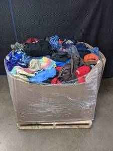 lot 97 image: Resellers Dream 53 Wide Box of Mens & Womens Pre-Owned Clothing and Accessories W