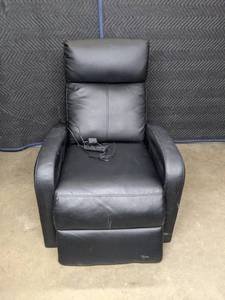 lot 321 image: Black Massaging Recliner Chair W