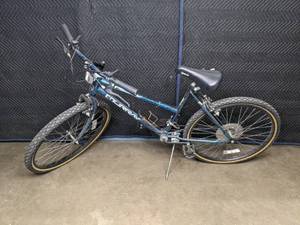 lot 323 image: Vintage Murray USA 18 Speed Mountain Bicycle W