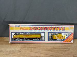 lot 345 image: Yellow Union Pacific Life-Like Deluxe Locomotive Toy  D