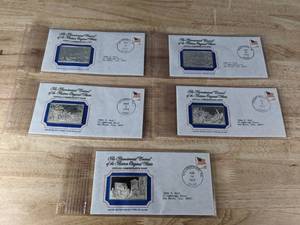 lot 13 image: (5) Franklin Mint 1.7oz Silver Bicentennial Council of the Thirteen Original States Official Commemorative Sterling Silver Art Ingots 1970s A