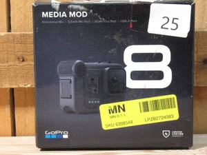 lot 25 image: GoPro - Media Mod for HERO8 - Black