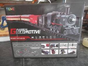 lot 127 image: TEMI Electric Classical Train Set with Steam Locomotive Engine (OPEN BOX)